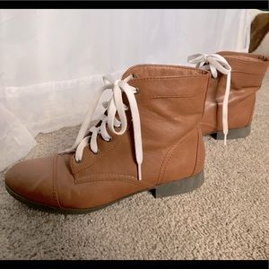 Amber colored bootie women’s size 10